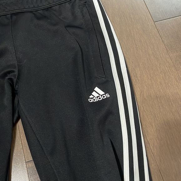 Adidas trackpants - Picture 2 of 6